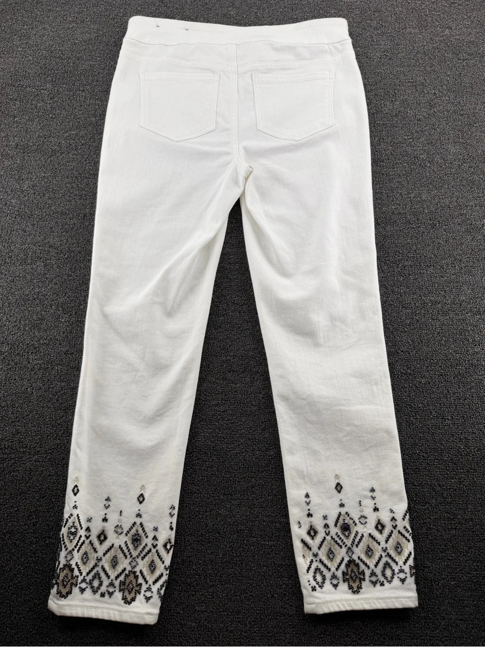 CHICOS So Slimming White Beaded Ankle Jeggings/Embroidered/SIZE:US-6R/CHICOS 0.5